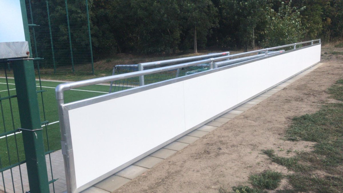 Panneaux publicitaires à monter sur main courante. Décuplez vos surfaces annonceurs ! – Le ml – Image 4